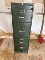 Stahlschrank DDR Chemnitz - Siegmar Vorschau