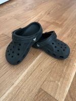 Crocs schwarz gr. 25 unisex Mädchen Jungs Friedrichshain-Kreuzberg - Friedrichshain Vorschau