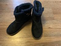 Tom Tailor Boots Dunkelblau Gr.38 Niedersachsen - Oldenburg Vorschau