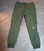 Oliv H & M slimm fit top Hose bequemer Schnitt Hessen - Fronhausen Vorschau