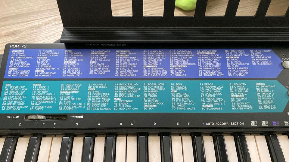 Yamaha Portatone Keyboard PSR73 in Soyen