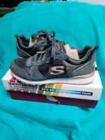 Skechers Originals Sneaker,mit memory Schaum gr40grau , Wildleder Nordrhein-Westfalen - Mönchengladbach Vorschau