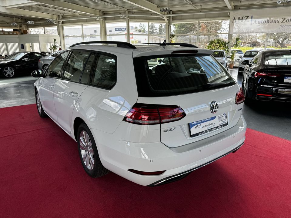 Volkswagen Golf Comfortline BlueMotion TGI Erdgas/Benzin in Hechingen