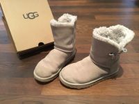 UGG Boots in Grau Hessen - Altenstadt Vorschau