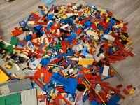 Viel Lego Material Steine Figuren Sammler Baden-Württemberg - Schelklingen Vorschau
