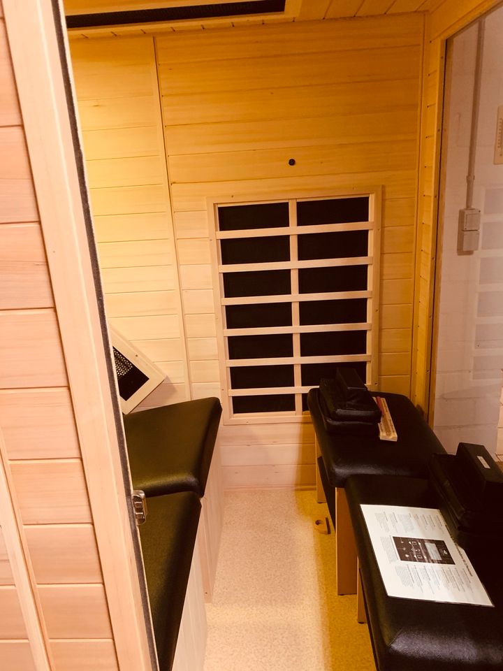 Infrarotsauna Sauna Atropa 2 Personen mit Panorama Fenster in Harsewinkel - Marienfeld