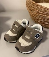 Babyschuhe Elfant Gr. 20 —NEUU— Nordrhein-Westfalen - Kreuztal Vorschau