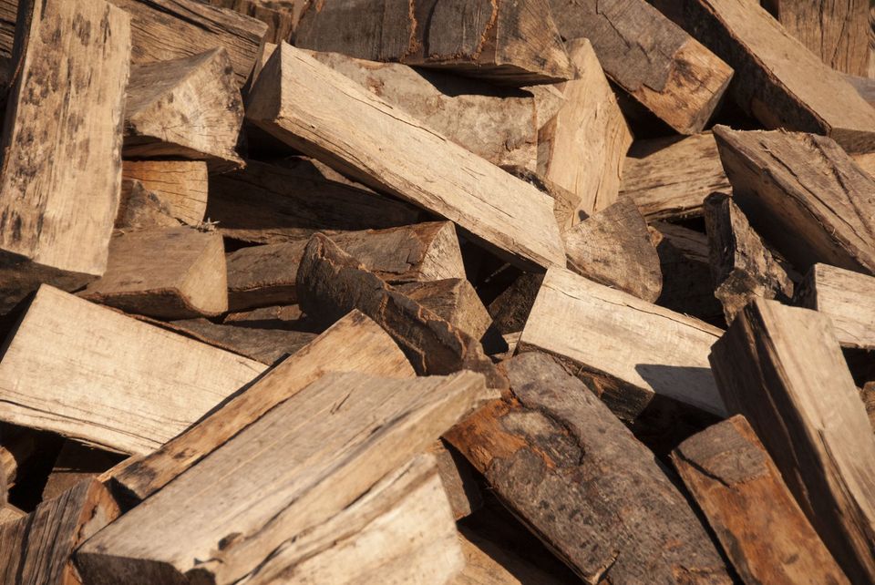 Frisches Buchenbrennholz 25cm geschnitten (Brennholz,Kaminholz) in Bebra