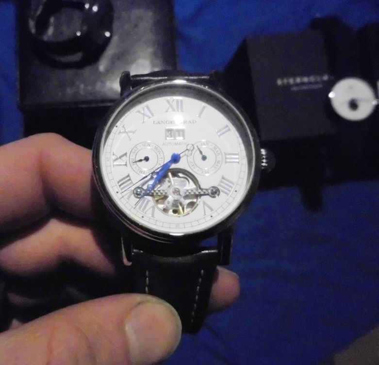 Armbanduhr "10.Längengrad" Automatc-Watch in Eystrup