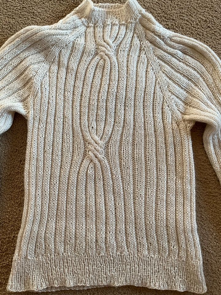 Selbstgestrickter Pulli Gr.38 oder M in Geisingen