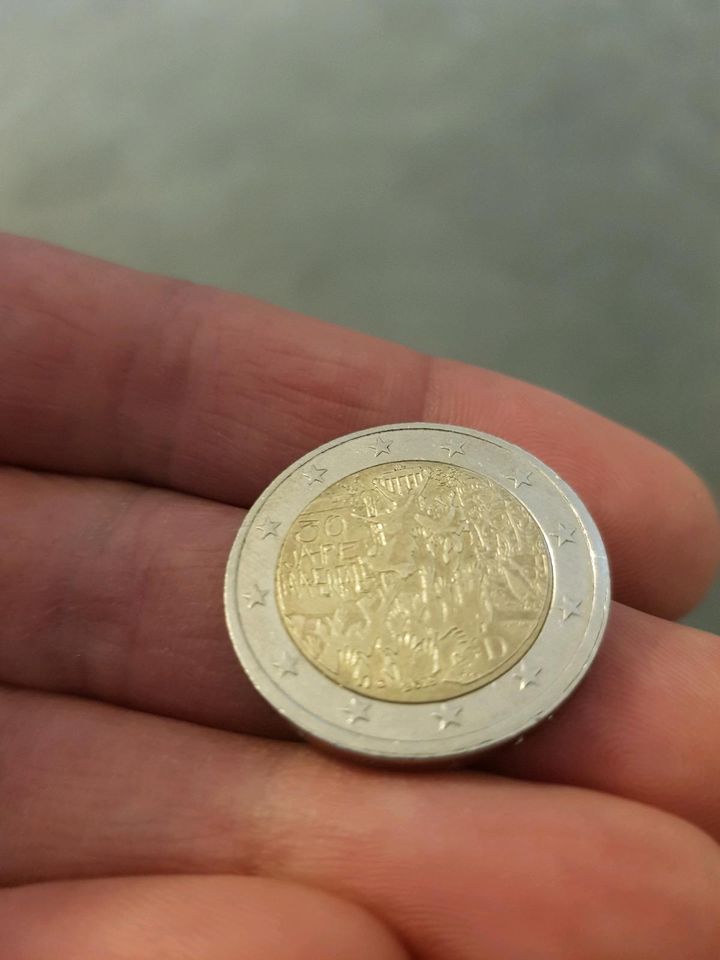 2 Euro Münze "30 Jahre Mauerfall" Fehlprägung Sammler in Köln