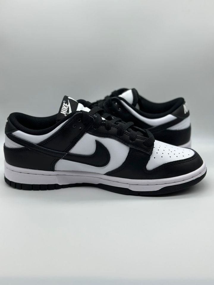 Wmns Dunk low panda EU40 US7w in Hannover