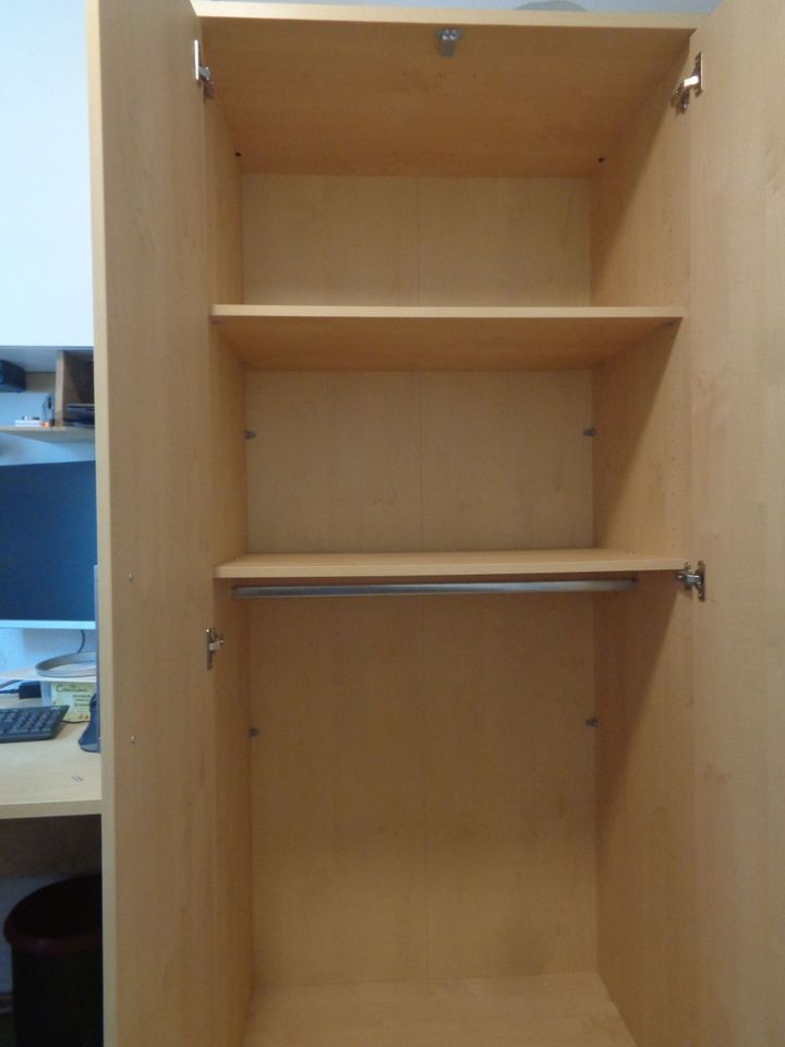 Schmaler Kleiderschrank, Schrank, CS Schmal, Buche NB, TOP in Ötisheim