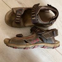 GEOX Sandalen Gr. 31 Leder - Hausschuhe Kita? Dresden - Schönfeld-Weißig Vorschau