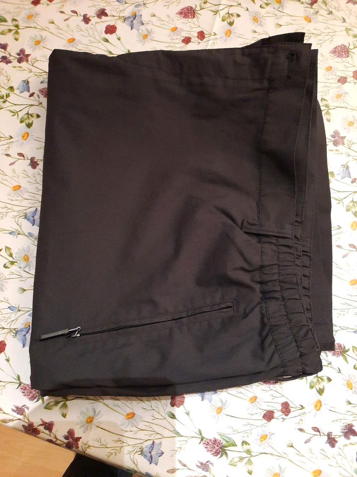 Herren Kurze Hose 8xl in Mühlacker