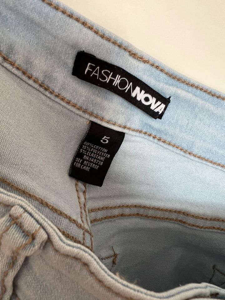 Skinny Jeans Fashion Nova Gr. 36 in Bayreuth