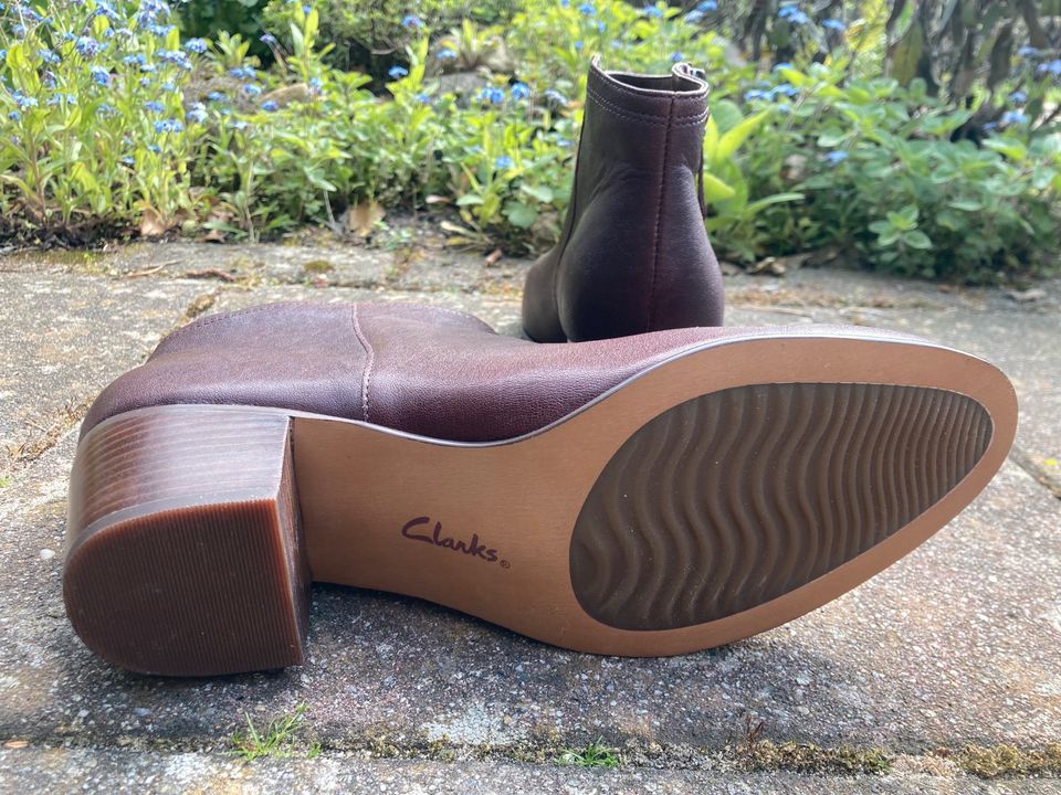 Clarks Schuhe, Pumps, Gr. 6 (39,5) in Lüneburg