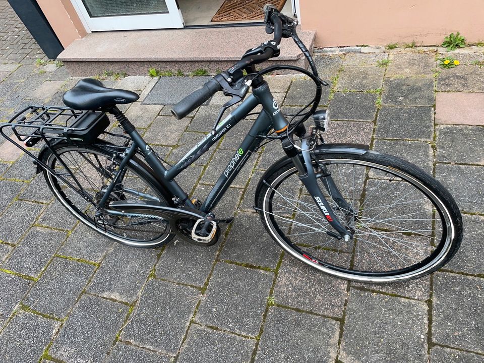 28“ Damen E-Bike Prophete ohne Akku in Offenbach
