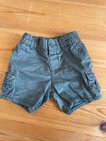 Benetton Baby kurze Hose Shorts 68 Hessen - Gelnhausen Vorschau