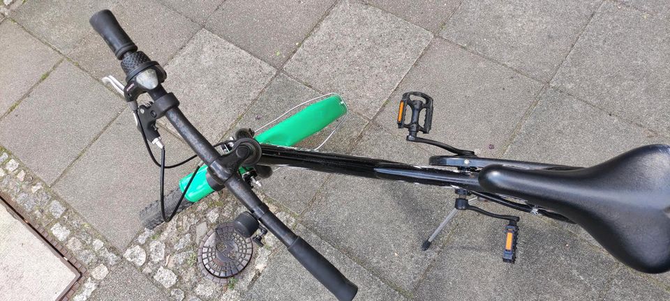 Jugendrad Fahrrad 24 Zoll  Nabendynamo 3 Gänge Schaltung in Berlin