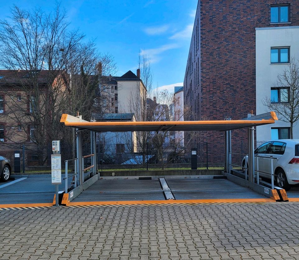Stellplatz Parkplatz für PKW in Sachsenhausen zu vermieten in Frankfurt am Main