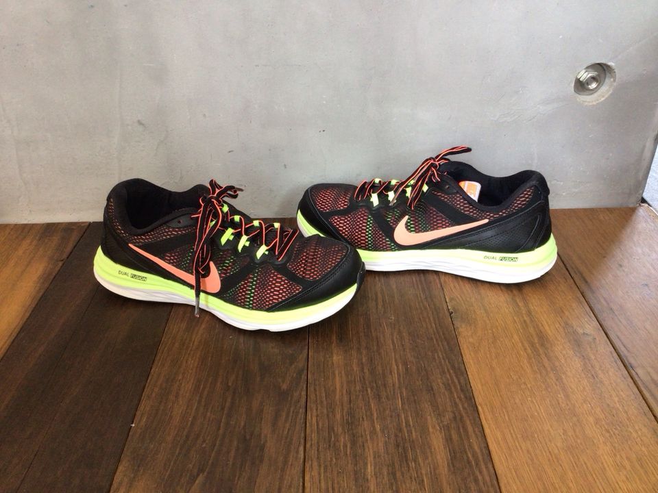 *** NIKE Dual Fusion Run 3 GS Schuh Neon Gr 40 Sneaker Sport Lauf in Bielefeld