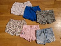 Sommer Shorts 98/104 kurze Hosen H&M Jeans Spitze Leo vertbaudet Nordrhein-Westfalen - Bergisch Gladbach Vorschau