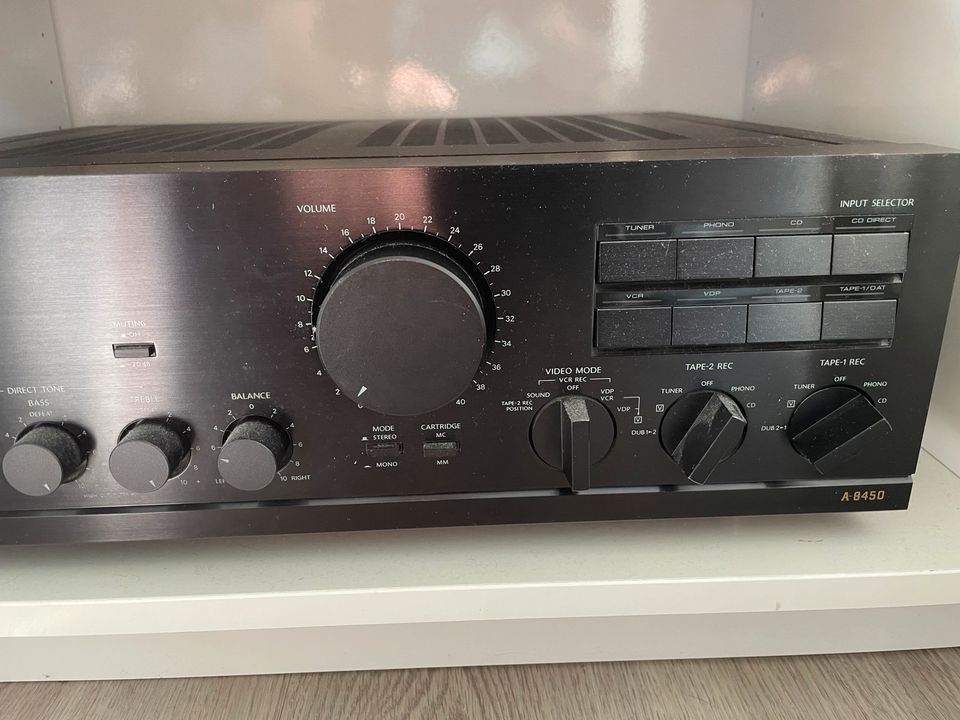 ONKYO Verstärker / Amplifier  A 8450 in Hamburg