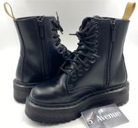 Dr. Martens V Jadon II Mono | Größe 37 | Art. 0389 Nordrhein-Westfalen - Remscheid Vorschau