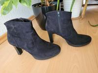 s.Oliver boots schwarz 40 Hessen - Hofheim am Taunus Vorschau