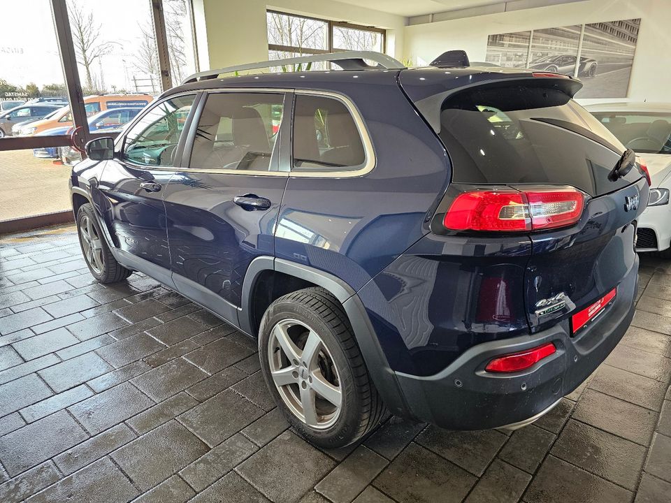 Jeep Cherokee 2.2 Limited Automatik 4x4 1. HAND HU/AU SERVICE NEU in Nesse-Apfelstädt