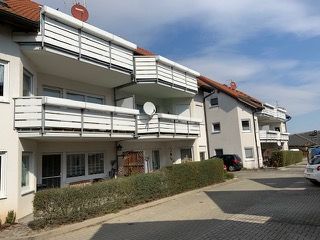 Sonnige Dachgeschoss-Wohnung/2-Zimmer-frei ab 01.08.2024 in Otterwisch