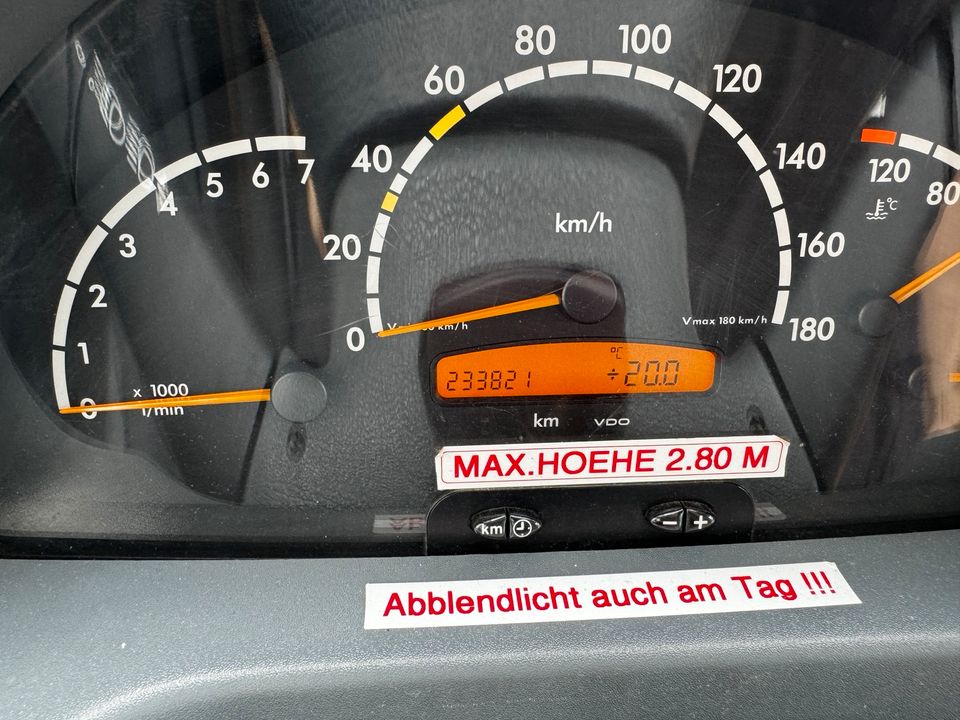 Mercedes-Sprinter 311cdi  / Camper / Selbstausbau in Karlsdorf-Neuthard