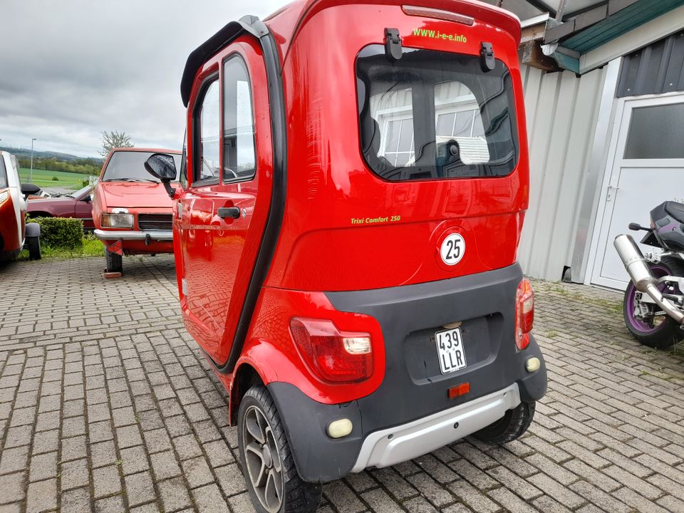 Elektro Kabinenroller 25 kmh Scooter  Lieferung ist möglich in Nieheim