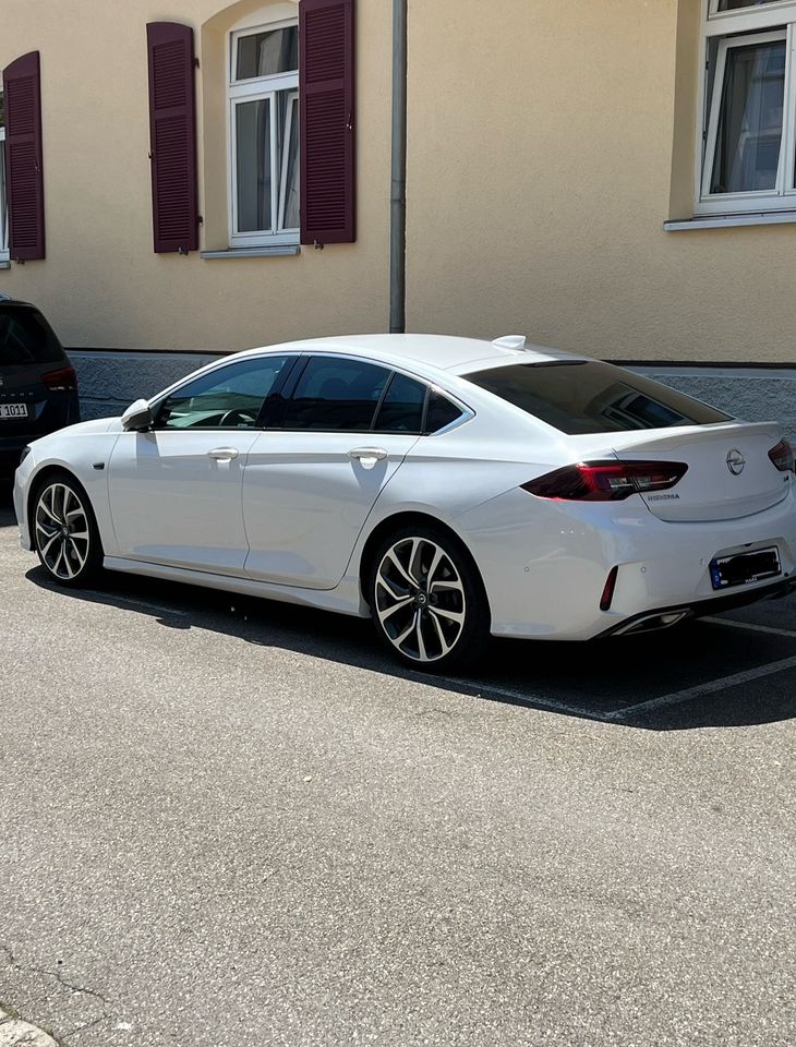 Opel Insignia GSI 300 PS in Ulm