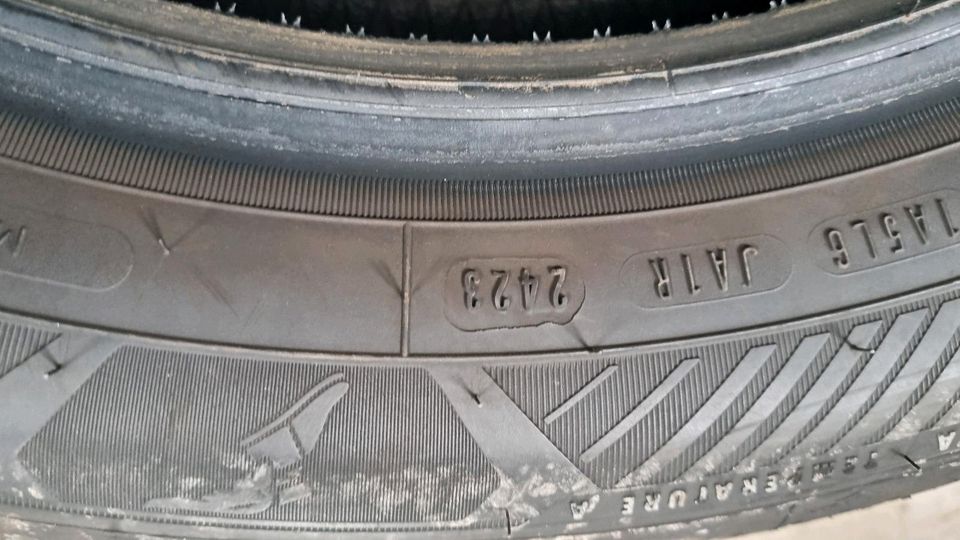 4× *Sommerreifen* GoodYear 175/65 R17 87H in Menden