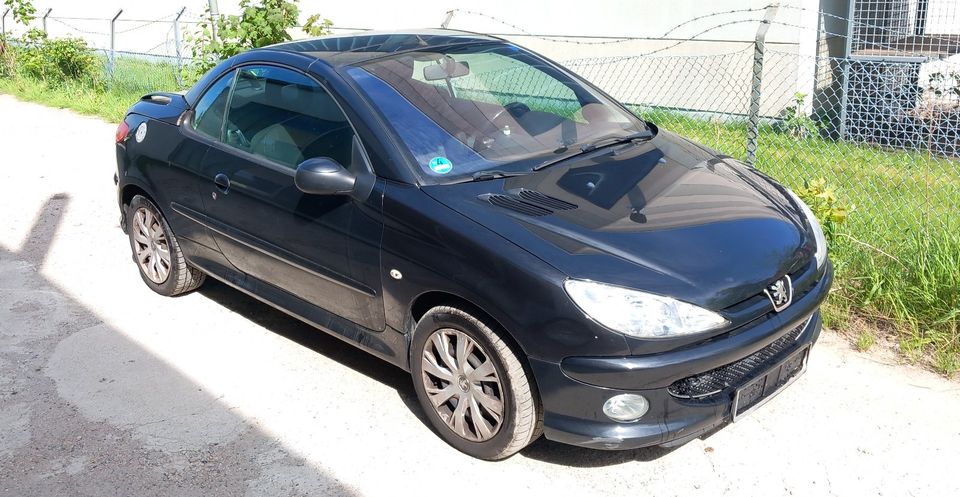 Peugeot 206 1.6 Cabrio in Rellingen