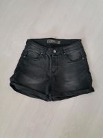 Jeans Shorts Damen Jeans schwarz  Größe 34 Parchim - Landkreis - Crivitz Vorschau
