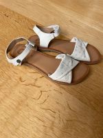 Gioseppo Leder-Sandalen weiß mit Sternchen * wie neu* Nordrhein-Westfalen - Detmold Vorschau