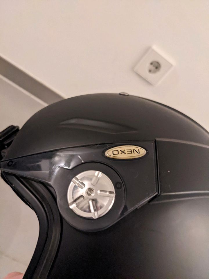 Nexo Helm Roller / Motorrad Halbschale S in Weilerswist