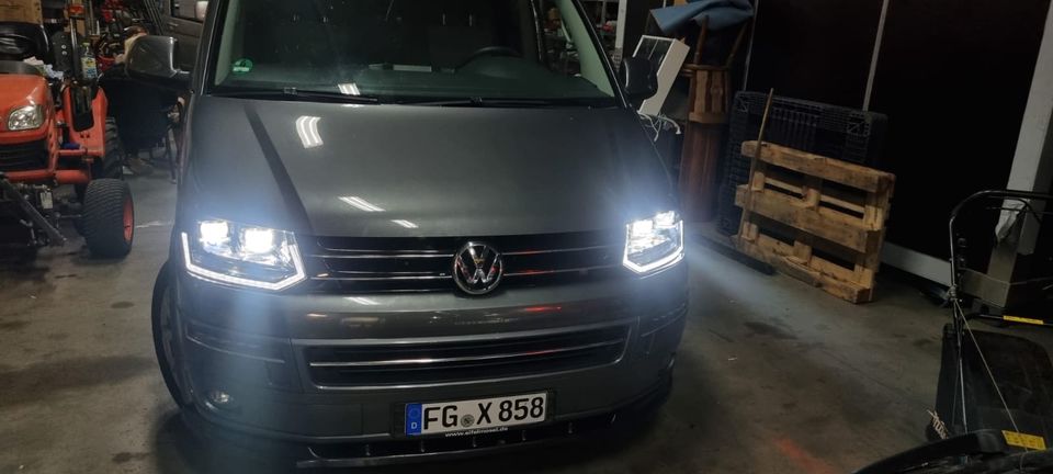 Voll LED Scheinwerfer schwarz dynamisch für VW T5 Bus 09-15 in Calden