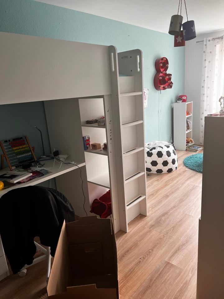 Zwei zum Preis von einem Kinderzimmer - gebraucht in Wuppertal