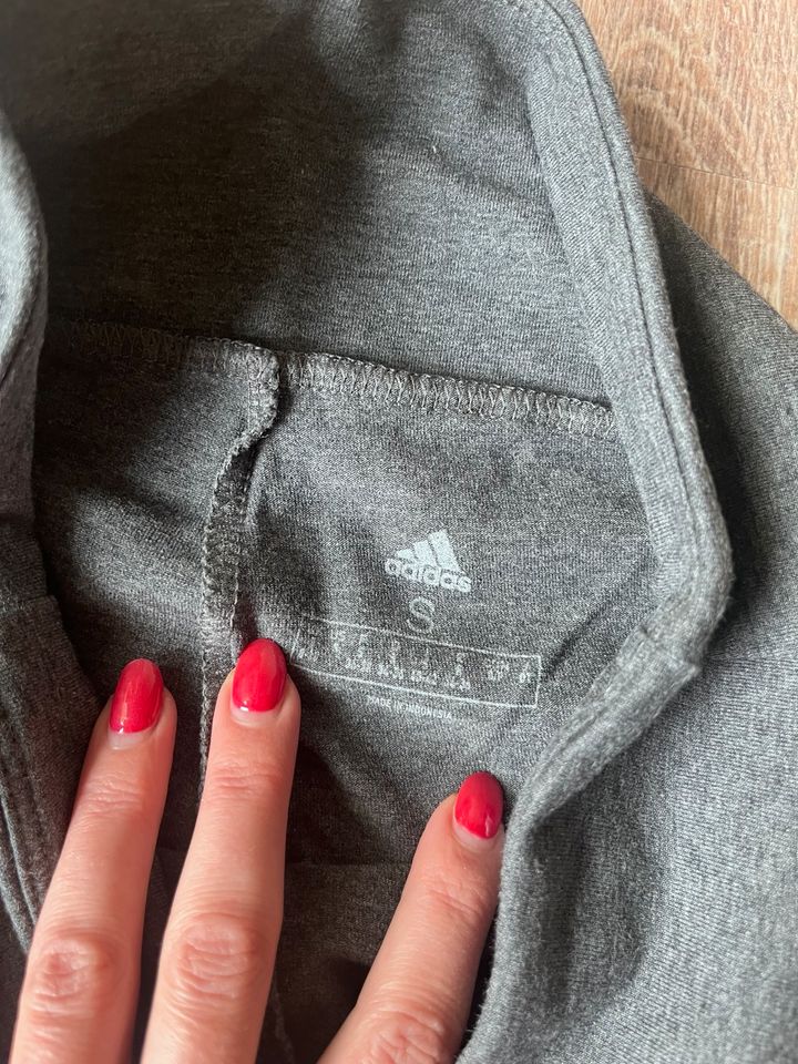 Sport Leggins von Adidas NEU Größe S ❤️ in Berlin