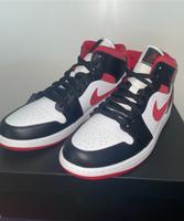 Nike Air Jordan 1 Mid Sneaker Größe 44 Gym Red Nordrhein-Westfalen - Rommerskirchen Vorschau