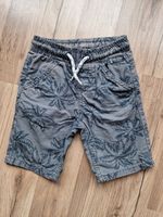 Bermuda Shorts Gr. 104 kurze Jungen Hosen grau Palmen Rheinland-Pfalz - Ludwigshafen Vorschau