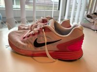 Damen Laufschuh Nike weiß mit pink Gr. 40,5 Baden-Württemberg - Simmozheim Vorschau
