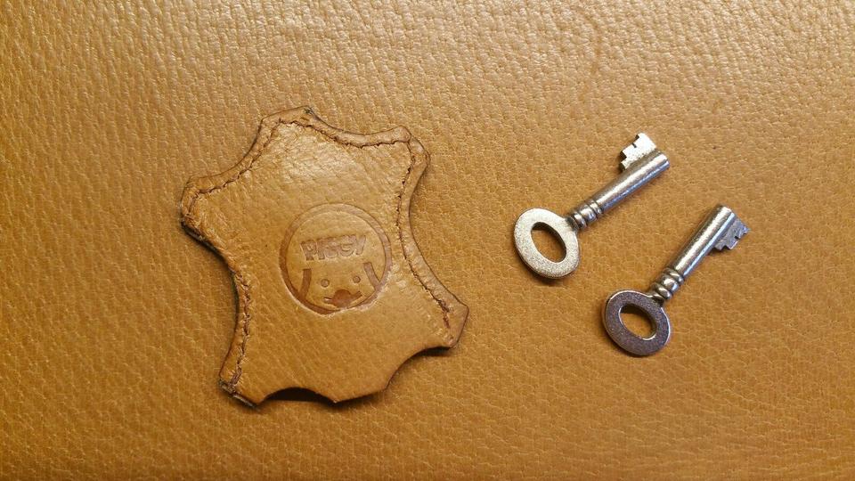 Großer alter Reisekoffer, Oldtimer,  Schweinsleder Top Zustand in Ahrensburg
