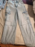 Cargo Jeans divided H&M 32 Niedersachsen - Sarstedt Vorschau