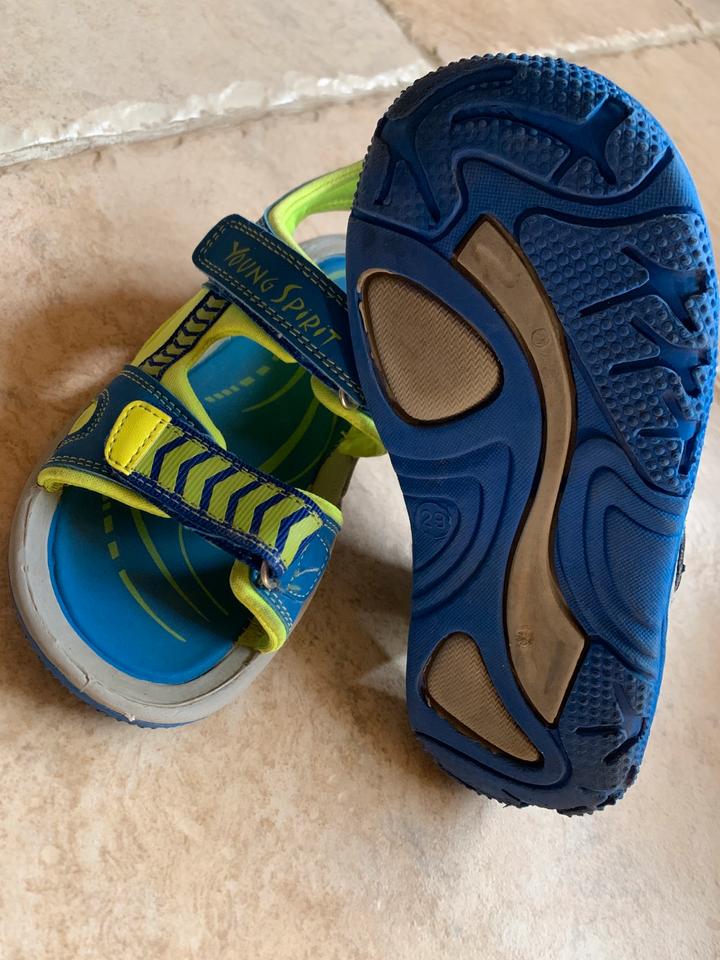 w. NEU  Sandale / Outdoor-Sandalen Größe 29, Badeschuhe in Grimma