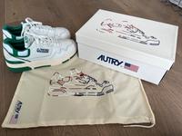 Autry CLC Sneaker 40 weiß/grün wie neu Köln - Bayenthal Vorschau